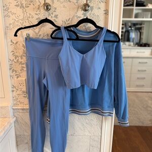 Lululemon Pool Blue Set Size 6/Small